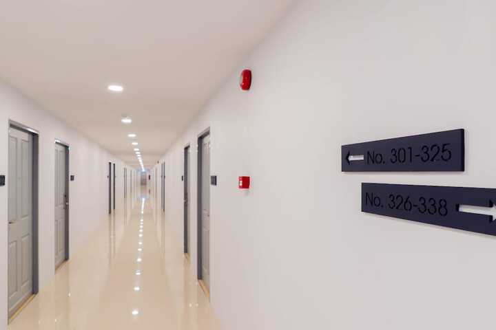 Ballroom/Hall 20 of 26