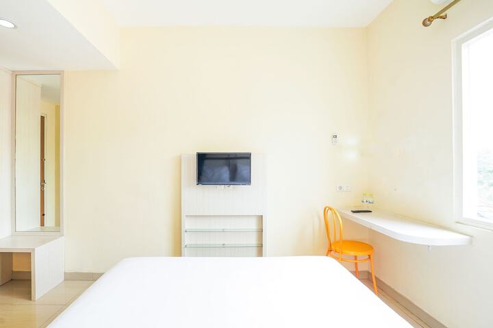 Room 27 of 82