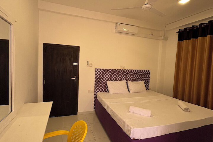 Room 15 of 52