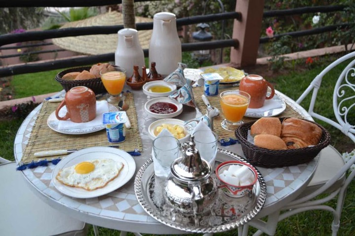 Breakfast/Coffee Service 28 of 56