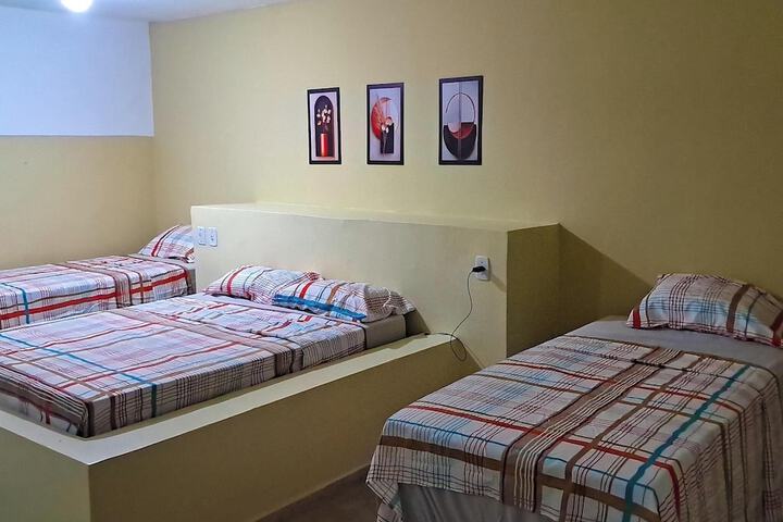 Room 16 of 26