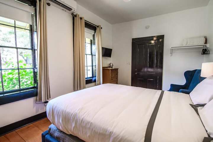 Room 10 of 58