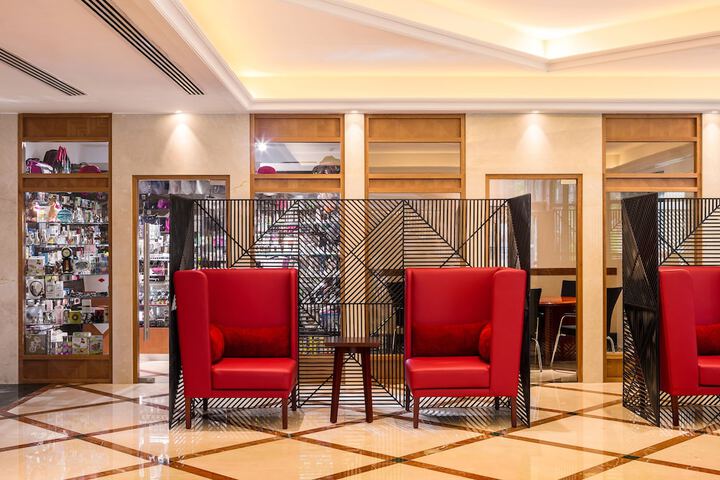 Guest Lobby