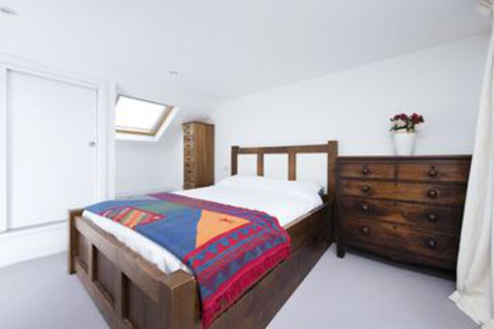 Room 15 of 30