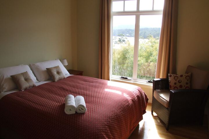 Room 26 of 35