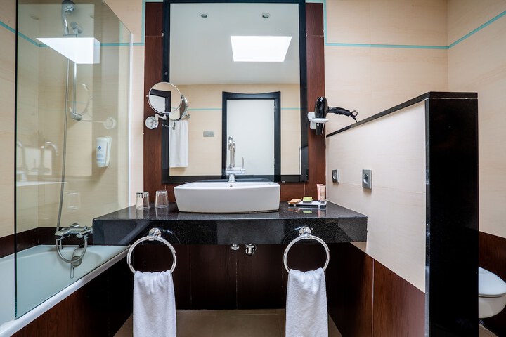Bathroom Interior Photo