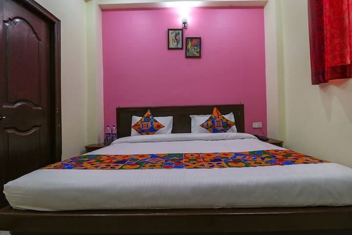 Room 20 of 27