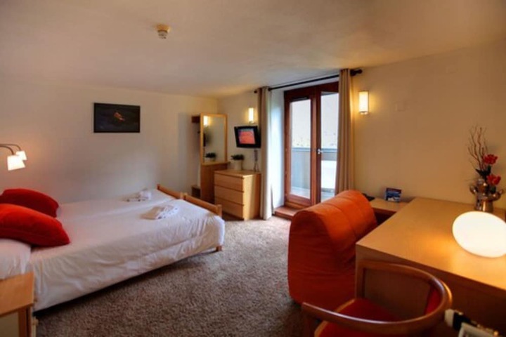 Room 45 of 83