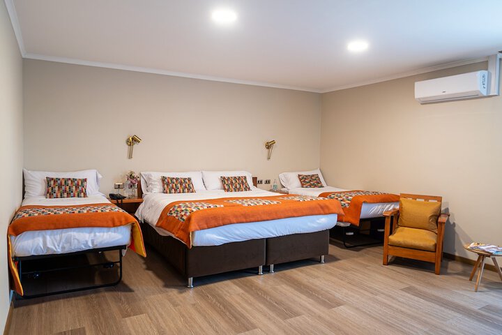 Room 8 of 32