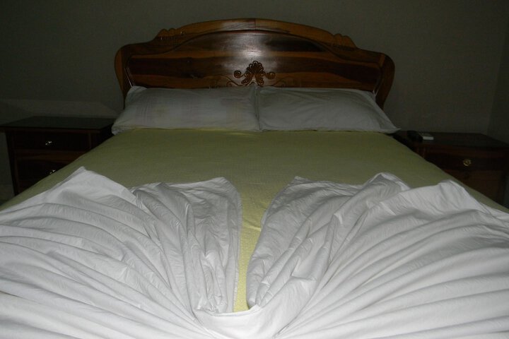 Room 15 of 30