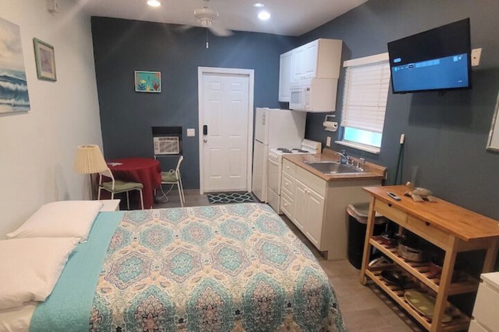 Room 52 of 109