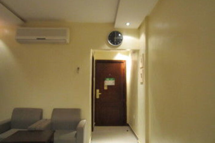Room 15 of 17