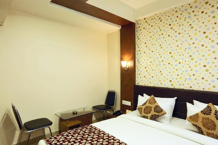 Room 11 of 47