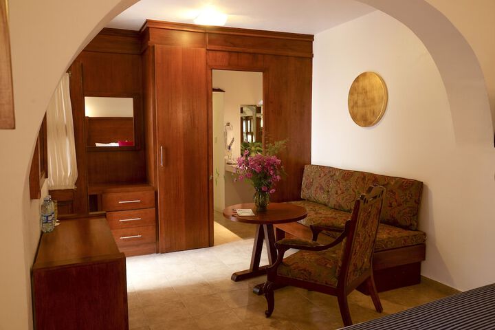 Room 29 of 90