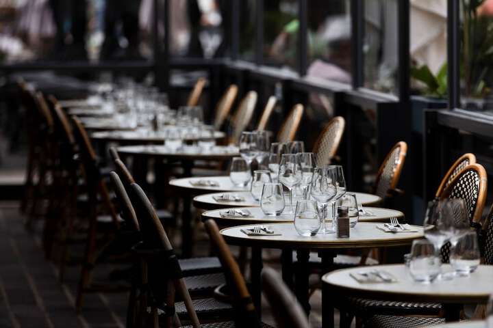 Dining 74 of 90