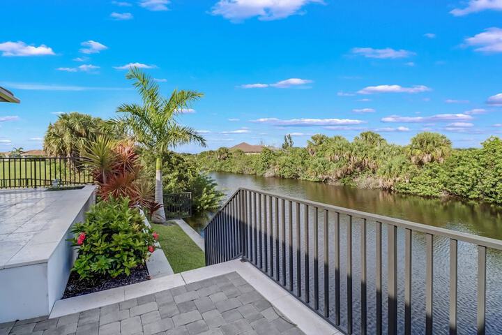 Terrace/Patio 21 of 47