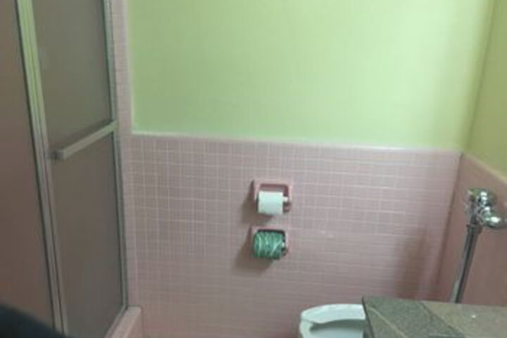 Room 4 of 31