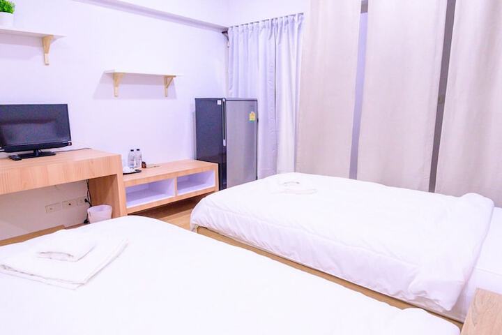 Room 25 of 50