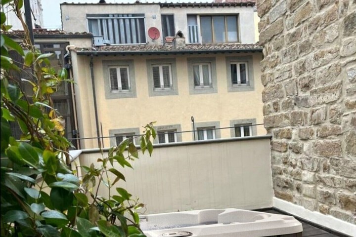 Terrace/Patio 54 of 102