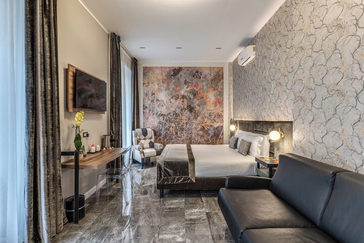 Room 47 of 82