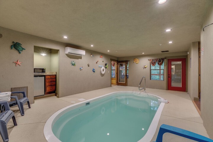 Pool 47 of 81