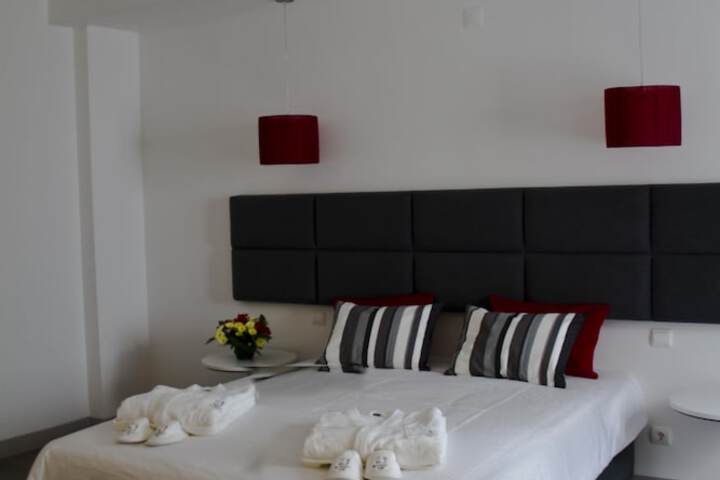 Room 3 of 50