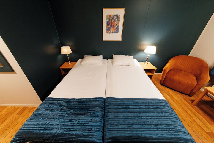 Room 29 of 199