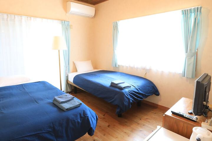 Room 7 of 69