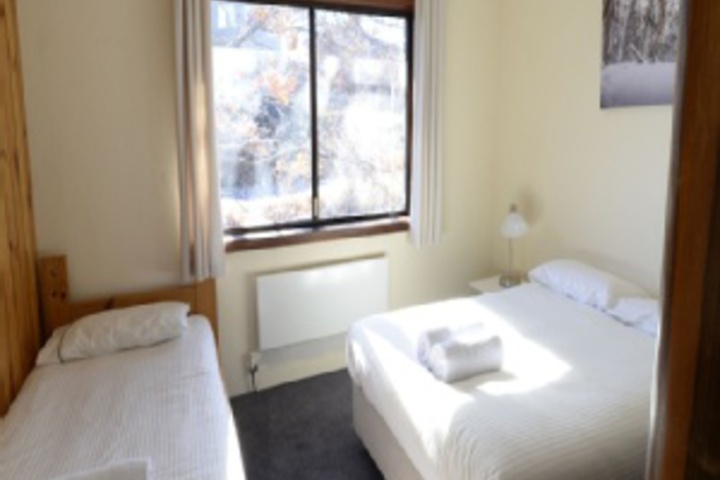 Room 414 of 693