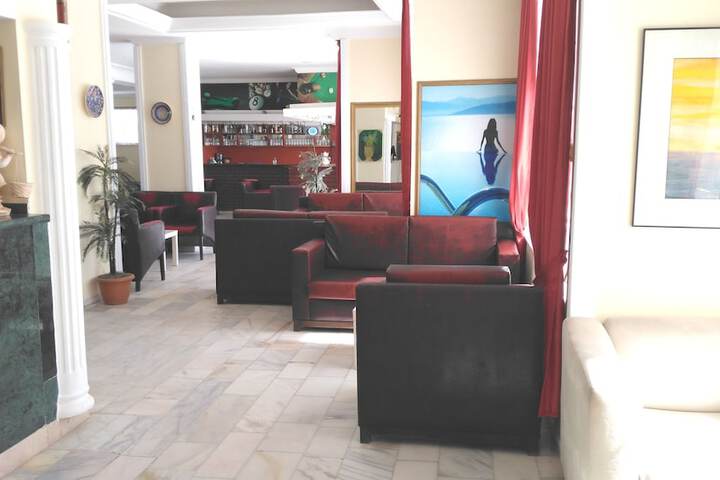 Hotel 2 of 68