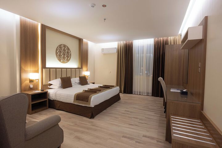 Room 20 of 64