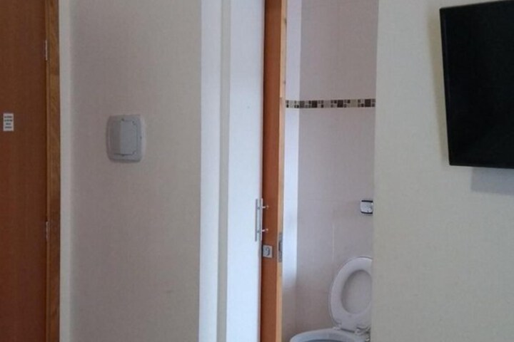 Room 15 of 31