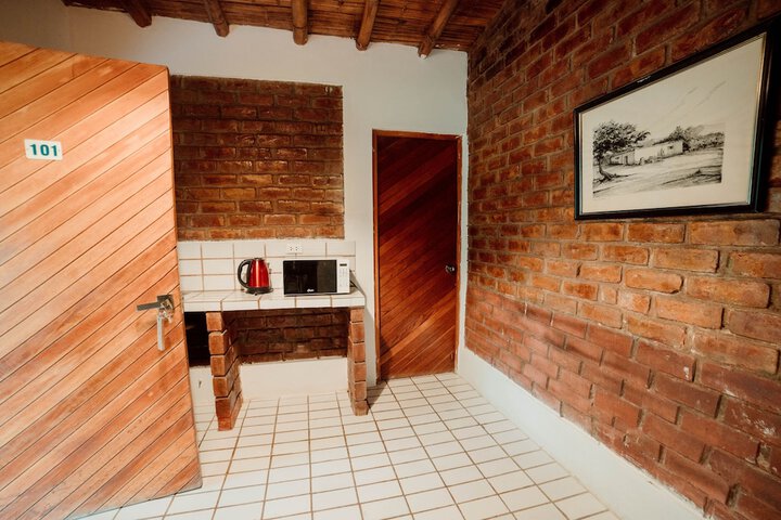 Room 10 of 60