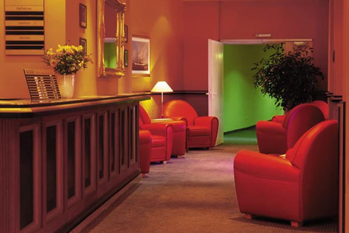 Hotel Lobby