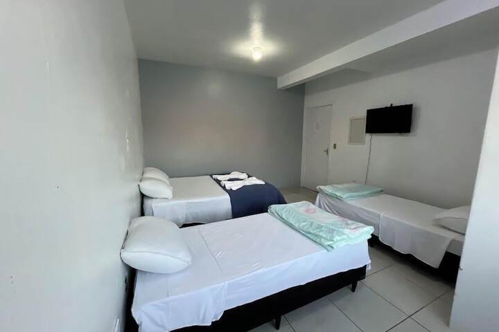 Room 14 of 34