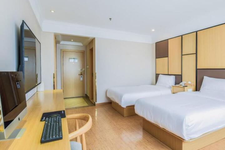 Suite Room