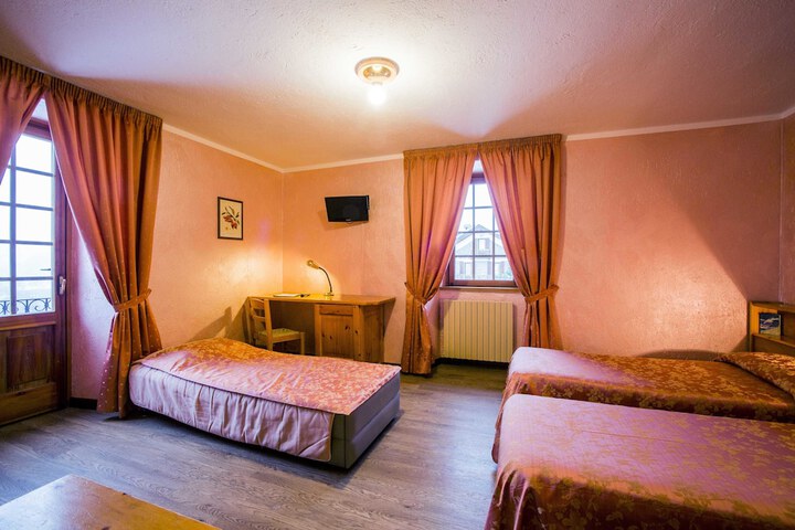 Room 14 of 46