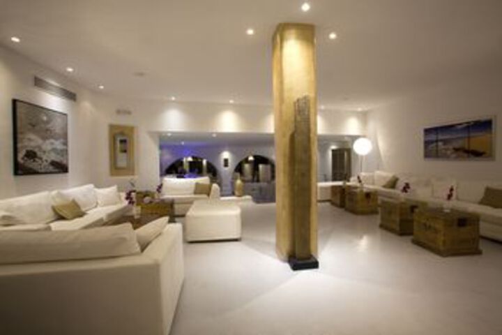 Suntouch Suites 'By Checkin' - Adults Only