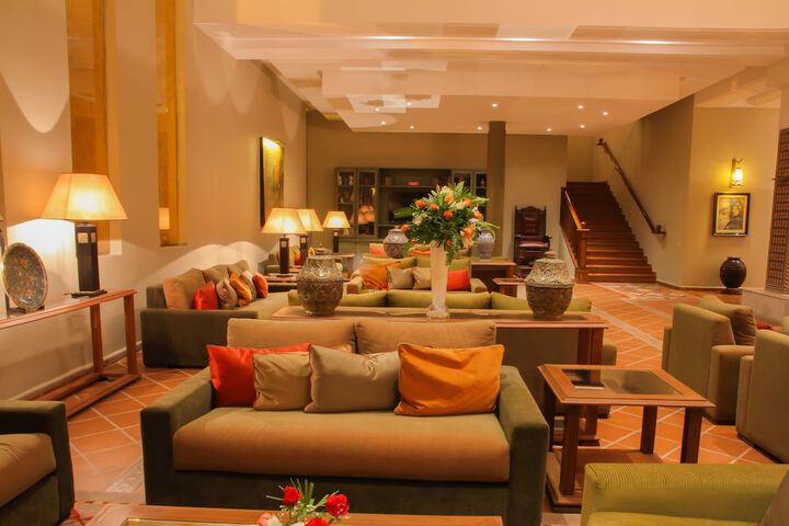 Hotel Lobby