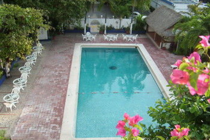 Pool 13 of 13