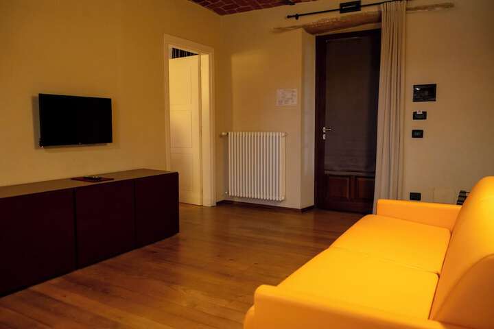 Room 25 of 64