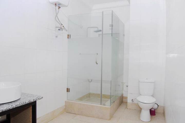 Room 20 of 28