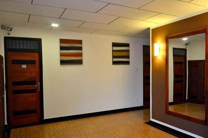 Ballroom/Hall 37 of 51