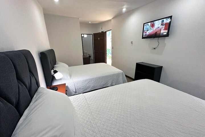 Room 12 of 46