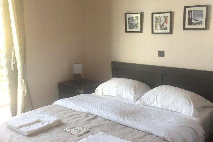 Room 19 of 91