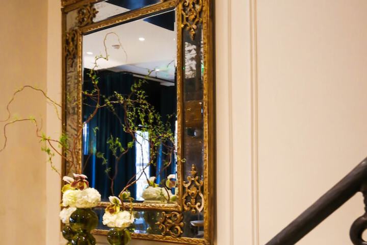 Lobby Entry