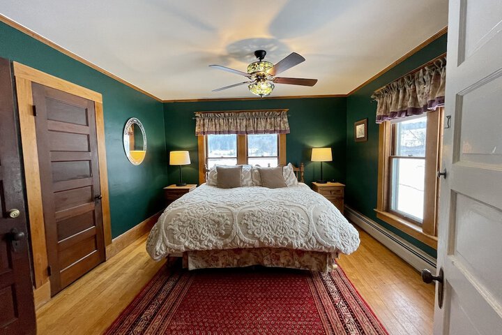 Room 15 of 60