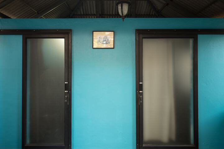 Room 18 of 30