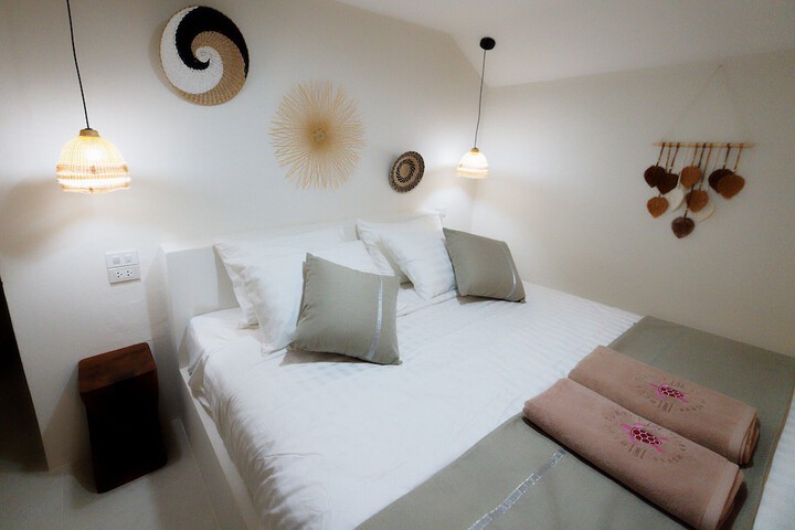 Room 20 of 68