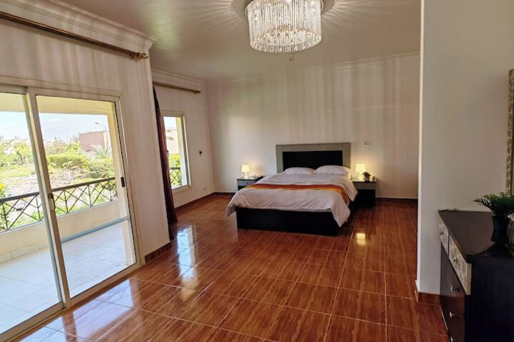 Room 2 of 13
